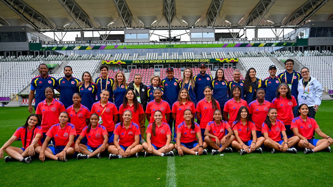 Delegación de la Entrenamiento de la Selección Colombia Femenina previo a su debut en el Mundial Sub-20 2026.