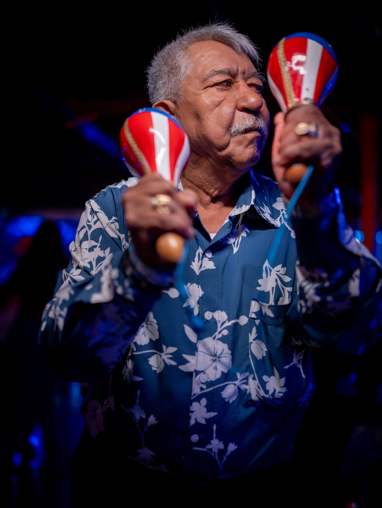 Las siete estaciones interactivas incluyen muestras de vestuario, degustaciones de agua e'lulo y espacios para compartir historias sobre la salsa caleña.