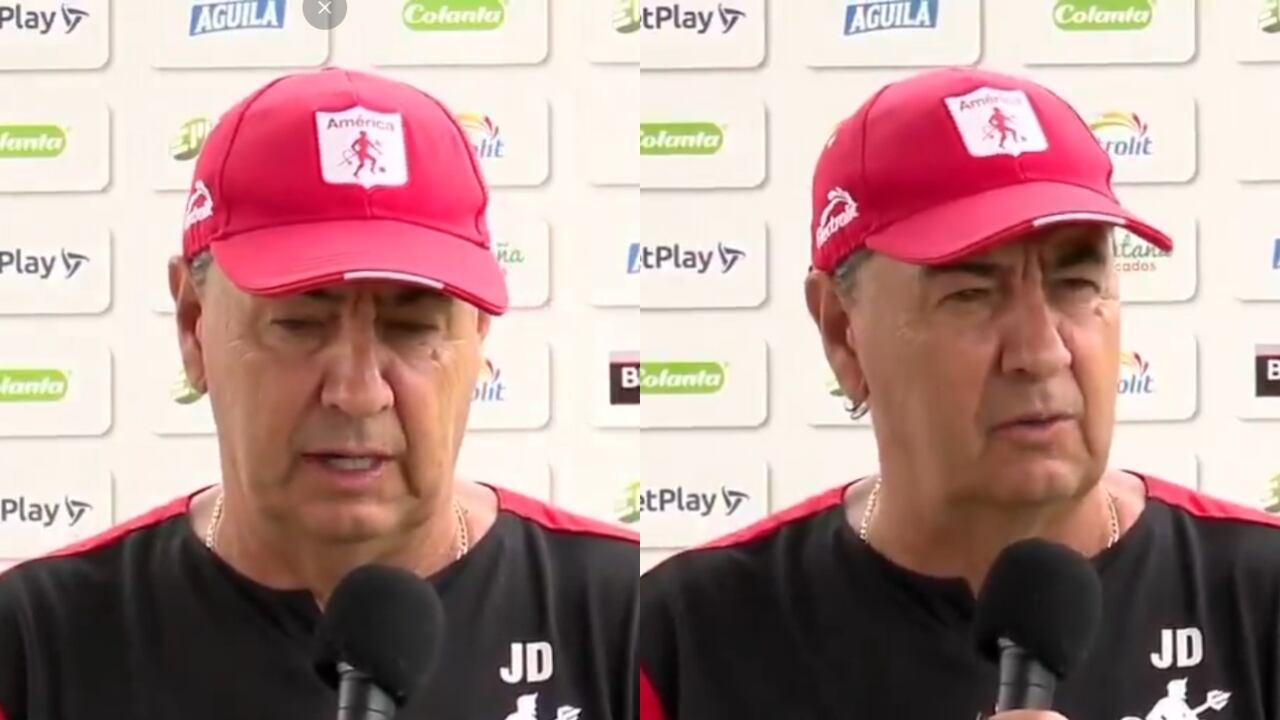 El estratega se mostró molesto por la situación.