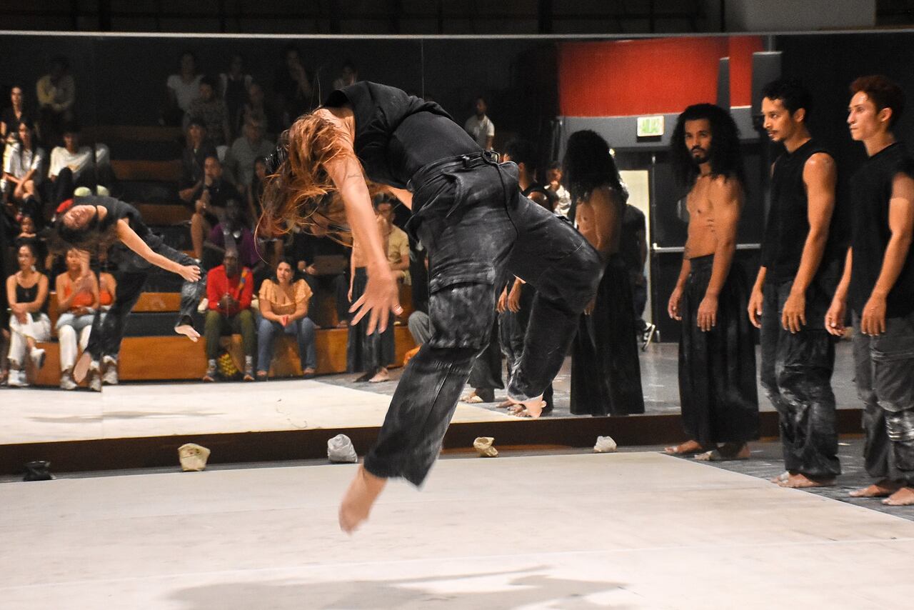 Obra El Vacío Danza Contemporánea Incolballet