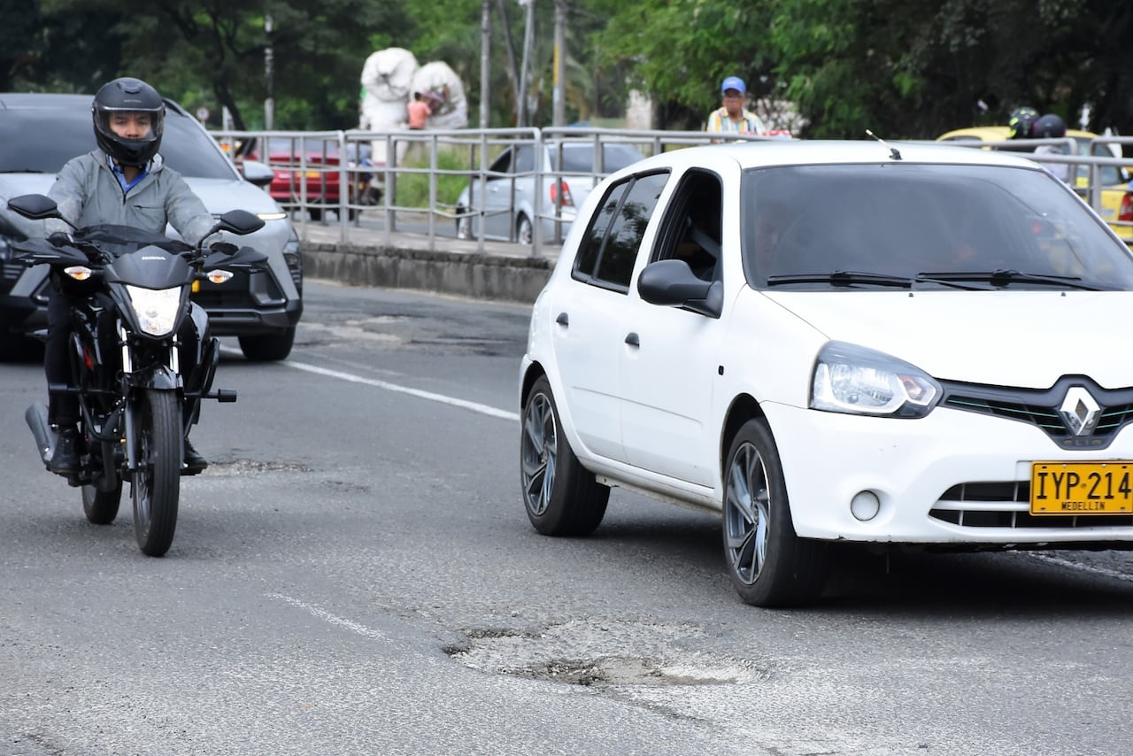 El País Denuncia, Hueco en la Simón Bolívar al frente de la Escombrera