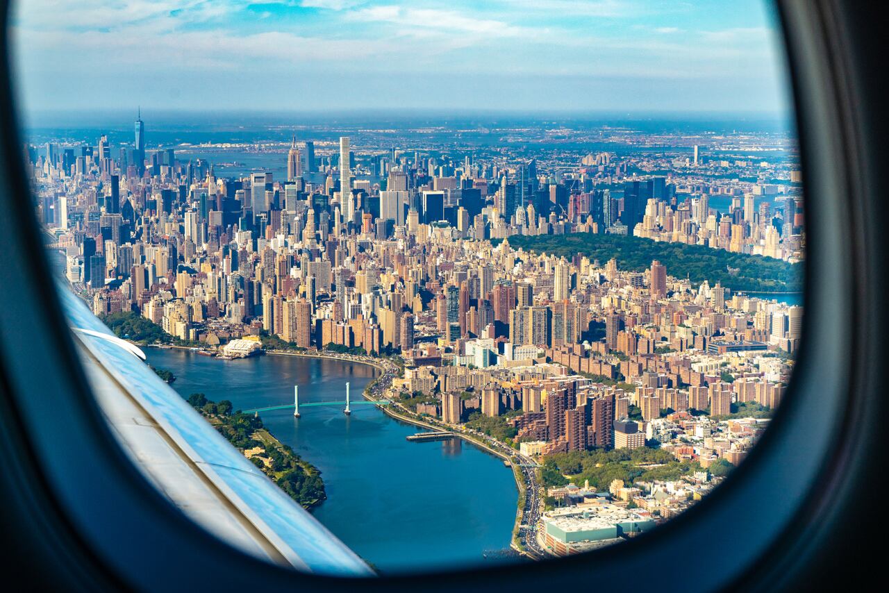 New York's Manhattan and Queens, as well as New Jersey, seen from the airplane departing from the La Guardia airport.