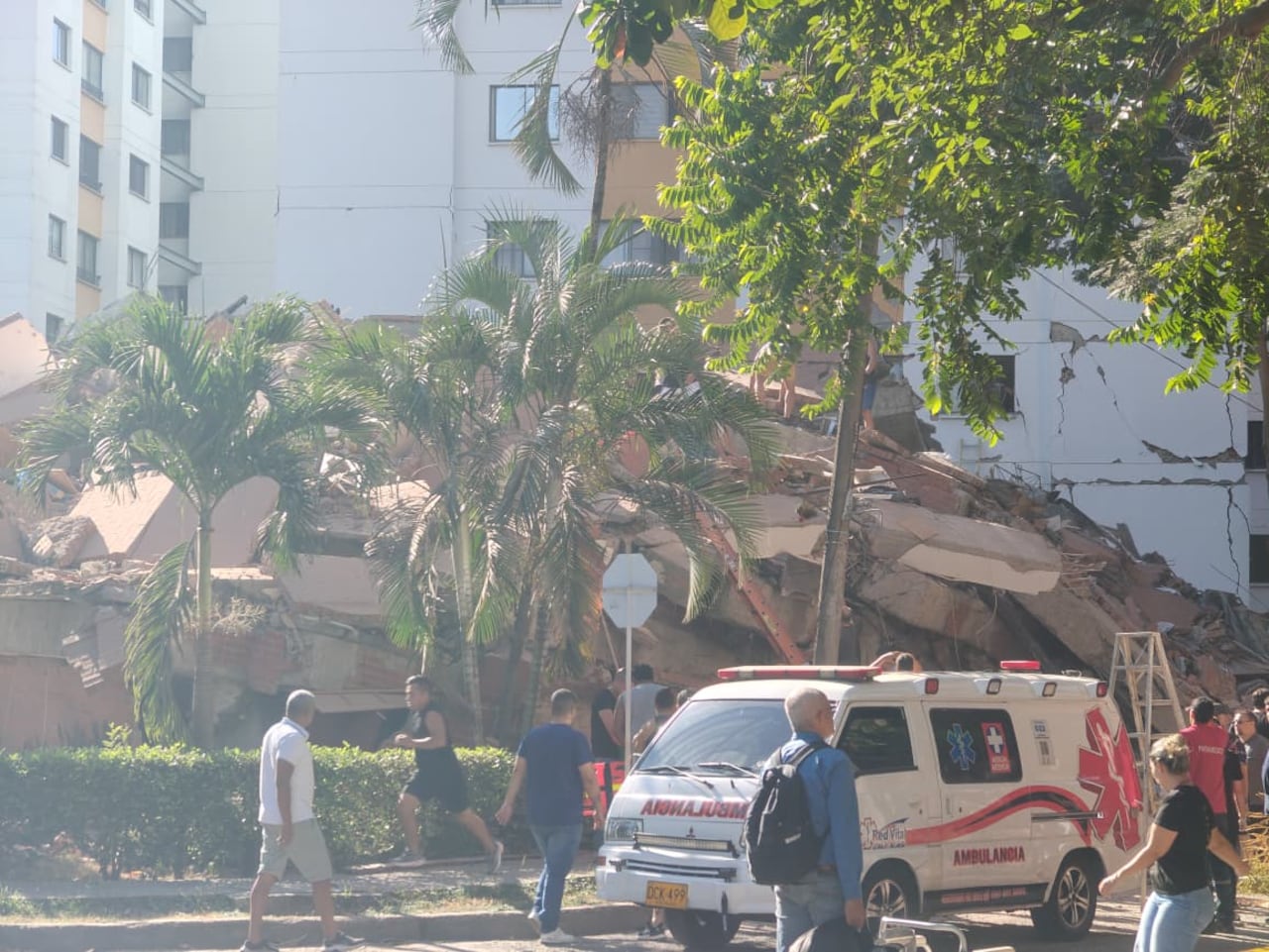 Afectaciones en Cali tras terremoto de 7,4