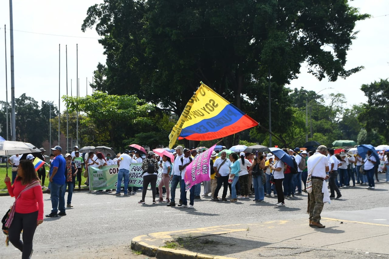 Protesta de maestros en Cali