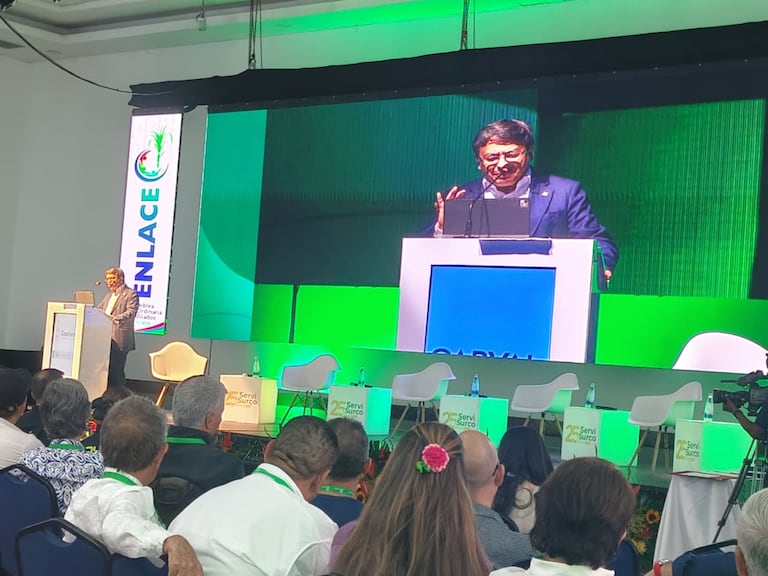 Magistrado Jorge Ibáñez en la Asamblea de Procaña