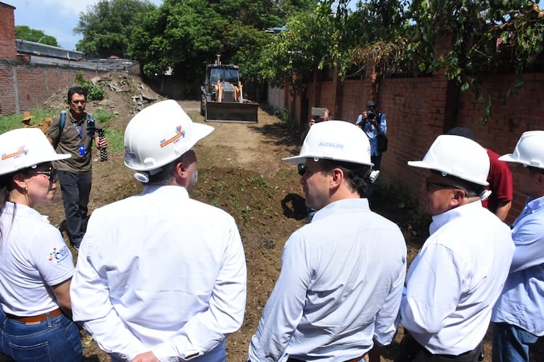 Inauguración de la obra para la nueva Clínica de Mama en el norte de Cali.