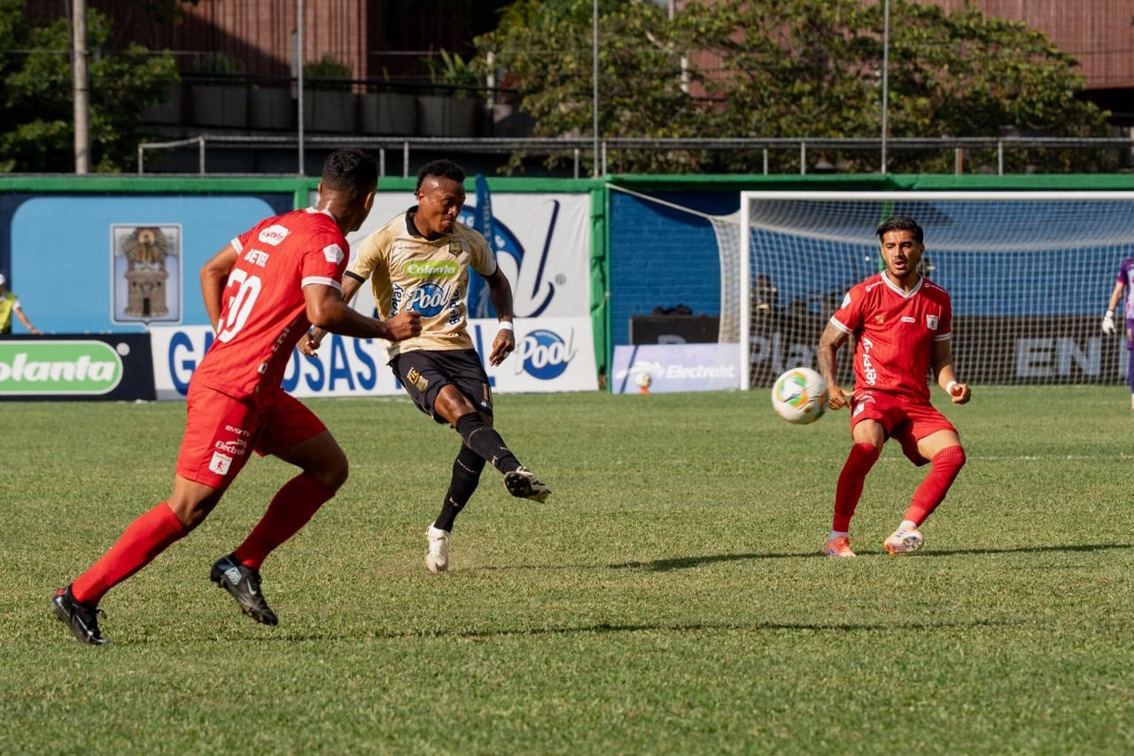 Imagen del partido entre Águilas Doradas y América de Cali por la fecha 12 del primer semestre de la Liga Colombiana 2026.