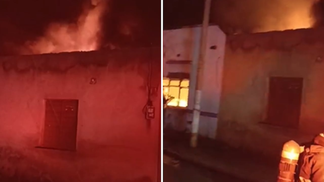 El incendio se registró en un depósito de llantas del barrio Alfonso López.