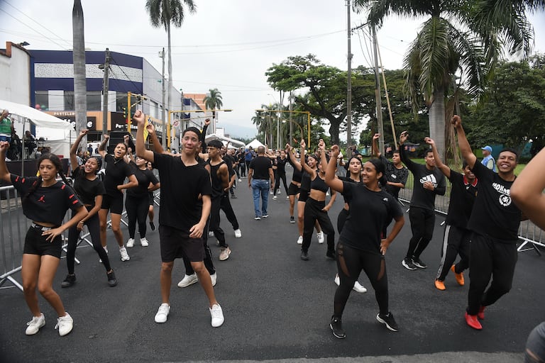 Segundo ensayo del Salsodromo para la Feria de Cali 2025.
