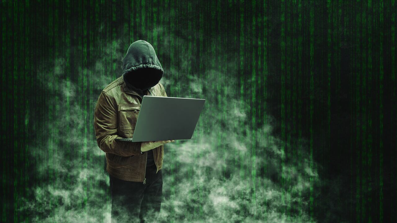 Conectividad WiFI, hacker.