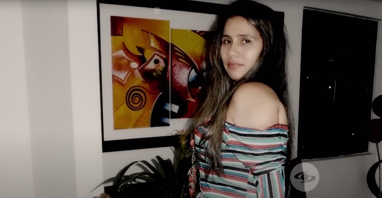 El caso de la profesora y enfermera Edilma Rosa Guzmán Flores, desaparecida en abril de 2025 en Puerto Libertador (Córdoba), concluyó con la condena de su expareja, quien confesó haberla asesinado y participó en su búsqueda para desviar la atención.