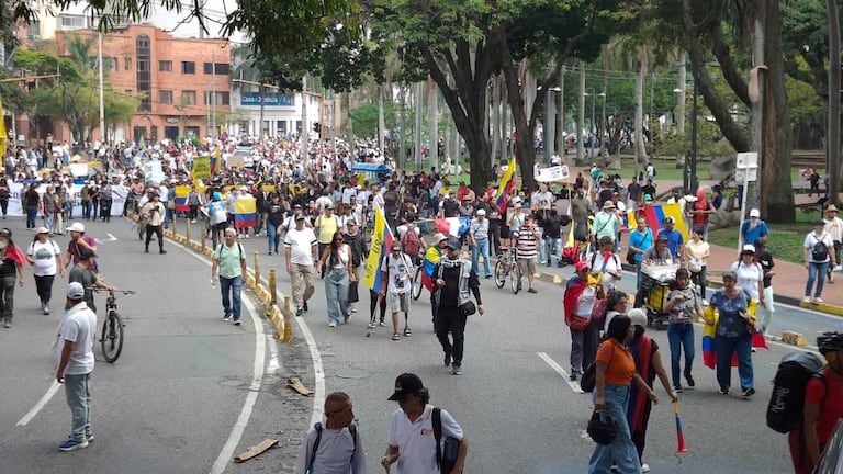 Así avanza la jornada de manifestaciones en Cali.