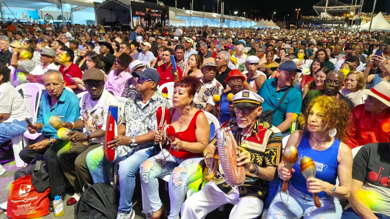 Melómanos y Coleccionistas vive una noche histórica dedicada al bolero, este domingo 28 de diciembre.