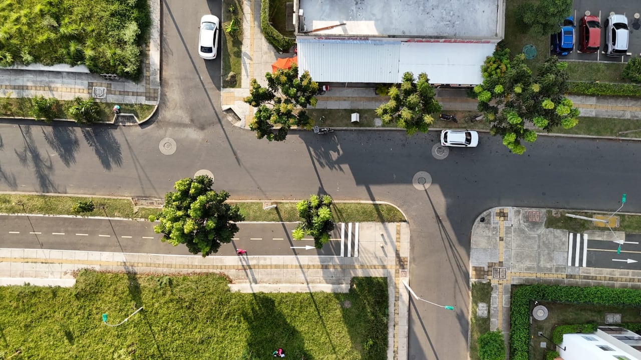 Familiares y vecinos piden intervención urgente en la intersección donde un menor de 16 años perdió la vida en un accidente de tránsito.