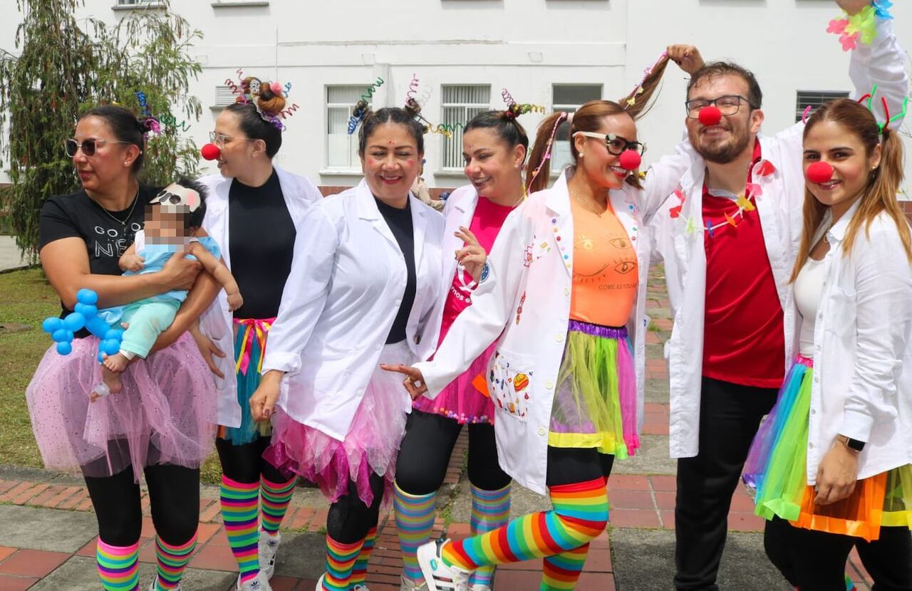 Con la puesta en marcha de actividades de esparcimiento, estrategias de lectoescritura para incentivar la creatividad, y la entrega de regalos, las autoridades buscan apoyar a los pequeños que reciben atención médica en este reconocido hospital.