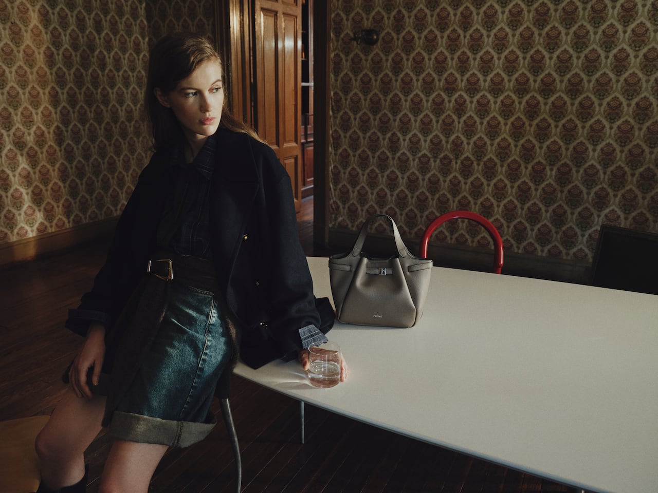 Prüne lanza su nueva colección y propone reinterpretar el universo dandy elegancia, detalle, sofisticación desde una mirada contemporánea