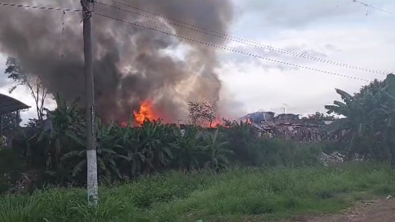 Incendio en el barrio Villa Blanca