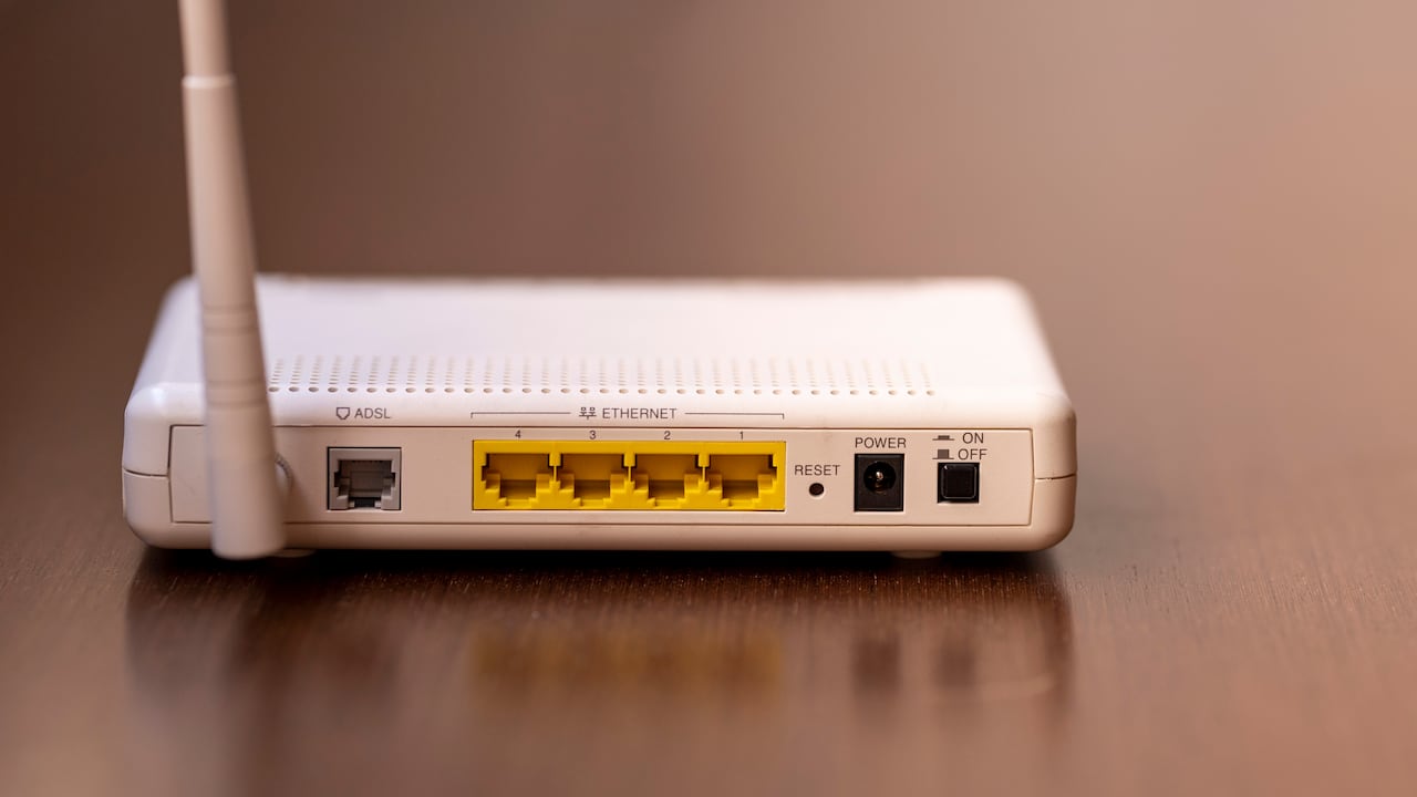 La señal del router wifi se puede ver afectada por la presencia de obstáculos.