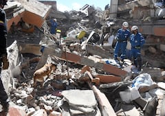 Terremoto en Cali, edificio Torres del Limonar en el sur de la ciudad, con magnitud 7.2 de escala de Richter, epicentro en San José del Palmar en Choco, Foto José L Guzmán. El País.