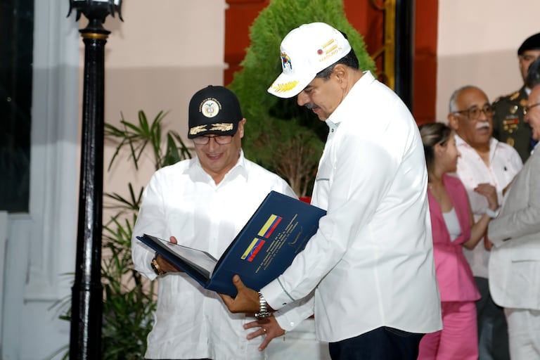 Gustavo Petro y Nicolás Maduro.