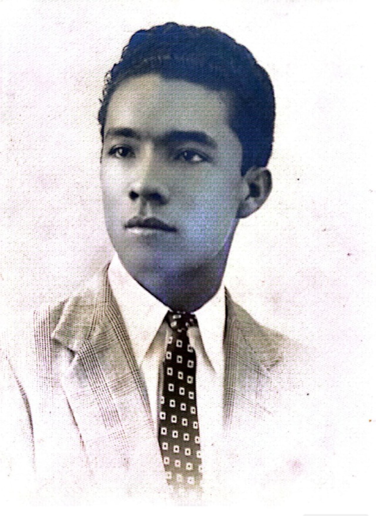 Luis Eduardo López "Luis E" caricaturista el diario el País de Cali durante más de 70 años.