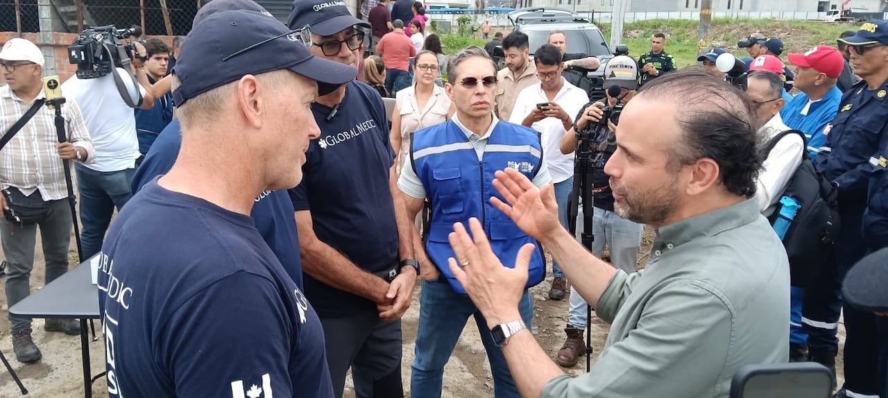 Jaime Valencia, vicepresidente de Asuntos Internacionales de AID FOR LIFE, destacó la importancia de transferir conocimientos a los equipos locales para fortalecer la respuesta ante futuras emergencias.