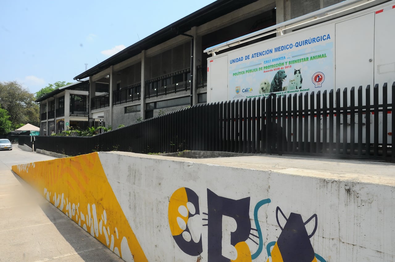 Cali: Denuncia de vecinos por maltrato a los animales en el interior del Centro de Bienestar Animal en la ciudad de Cali. foto José L Guzmán. EL País