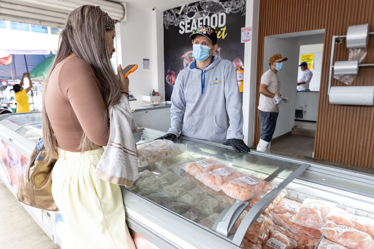 Cali intensifica controles sanitarios en expendios de alimentos por Semana Santa
pescado
camarones
