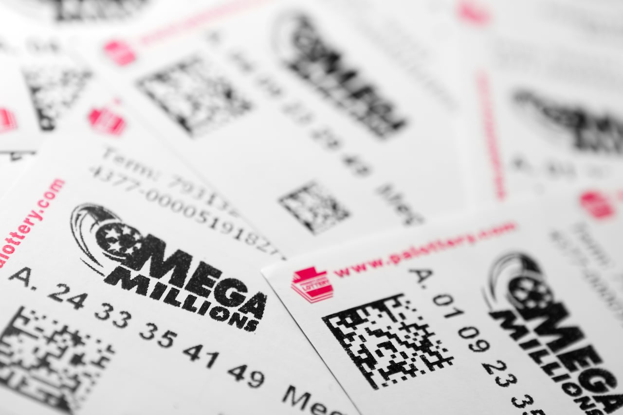 Los participantes de Mega Millions están atentos al sorteo del 19 de diciembre, donde se pondrán en juego 41 millones de dólares, una cantidad que podría materializar sus sueños más ambiciosos.