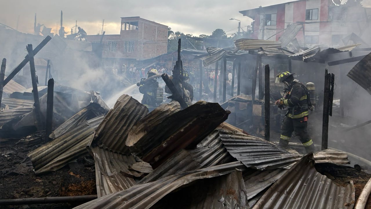 Incendio destruyó varias viviendas en Popayán en las primeras horas de la mañana de este lunes 2 de marzo, reportaron los bomberos de la capital del Cauca.