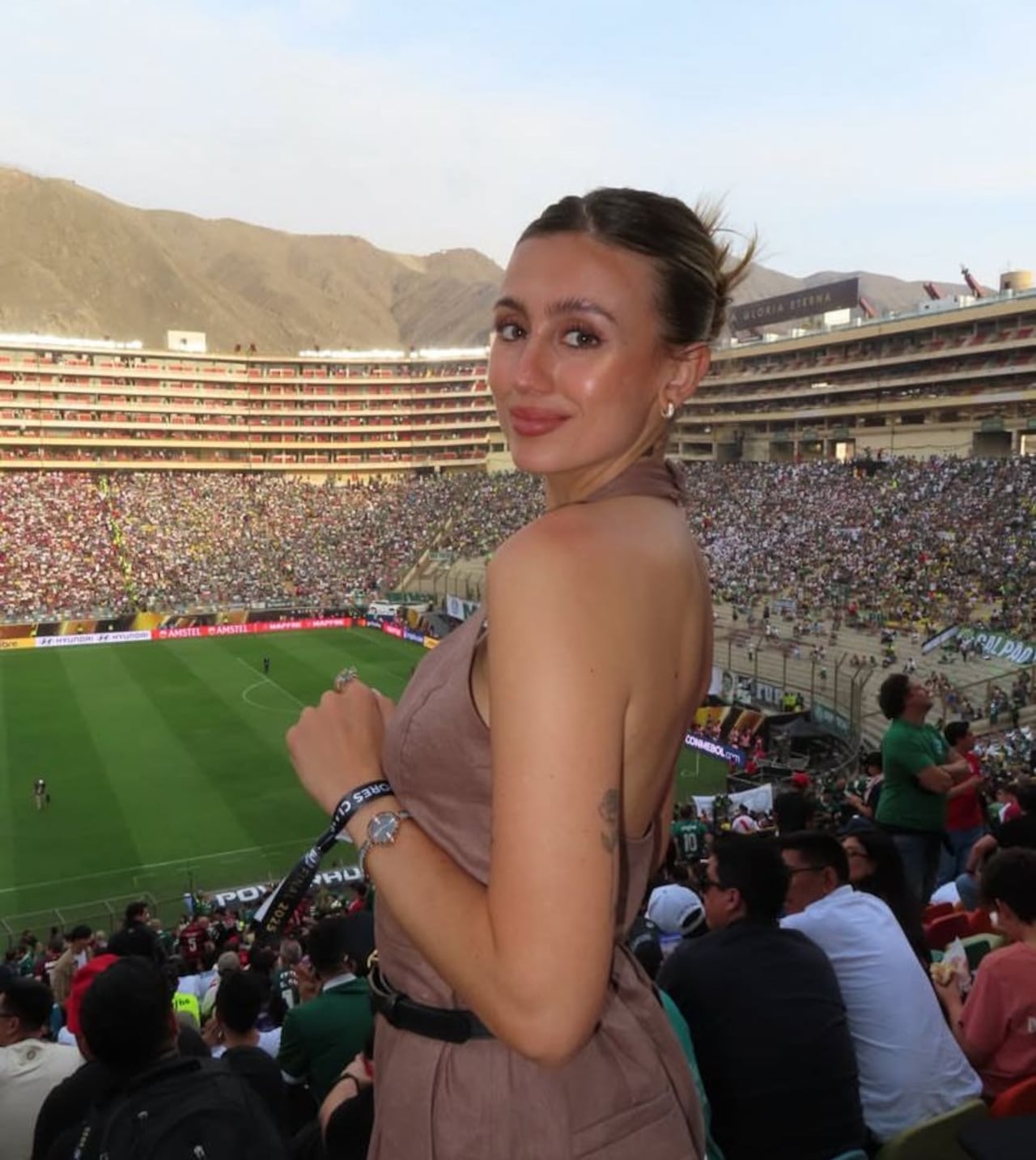 Morena Beltrán, pareja de Lucas Blodel.