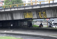 Fotodenuncia: Paso prohibido por motociclista, Sameco.