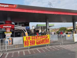 Estaciones de servicio en Cali se empiezan a quedar sin gasolina.