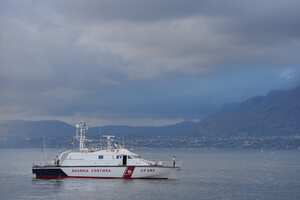 Naufragio de yate en Italia