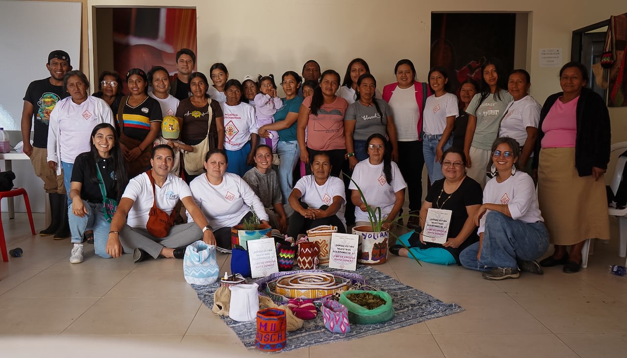 Integrantes del colectivo Mujeres de Pensamiento Valiente fortalecieron sus conocimientos en exhumaciones y genética forense durante el encuentro realizado en Caldono.