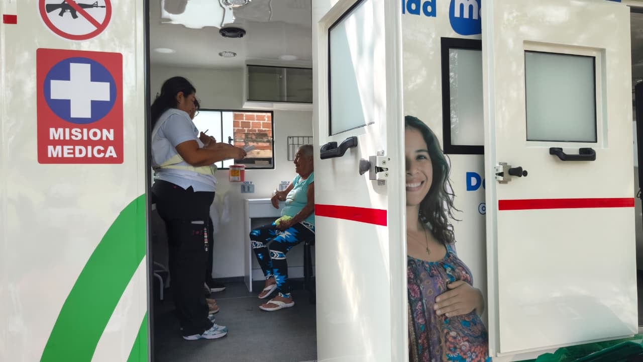 Unidad Móvil médico‑odontológica en Cali