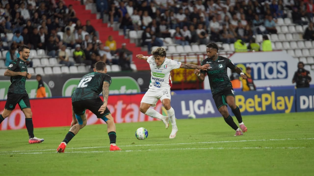 Once Caldas vs Deportivo Cali / Estadio palogrande / Manizales