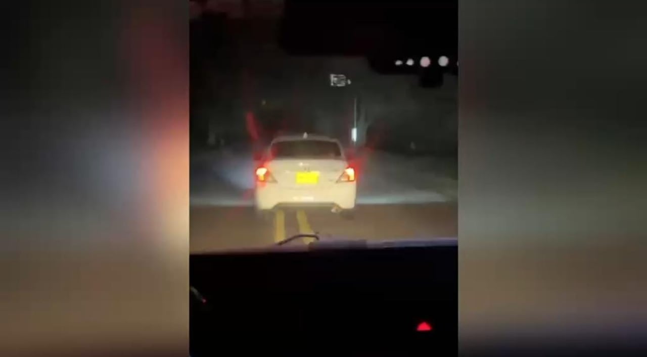 El conductor intentó evadir un puesto de control de la Policía en jurisdicción de Bolívar.