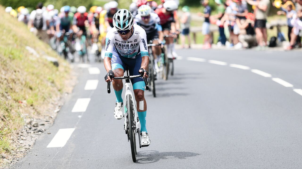 Colombian Santiago Buitrago Sanchez of Bahrain Victorious pictured in action during stage 14 of the 2025 Tour de France cycling race, from Pau to Luchon-Superbagneres (183 km), on Saturday 19 July 2025 in France. The 112th edition of the Tour de France starts on Saturday 5 July in Lille, France, and will finish in Paris, France on the 27th of July. BELGA PHOTO POOL LUCA BETTINI (Photo by POOL LUCA BETTINI / BELGA MAG / Belga via AFP)