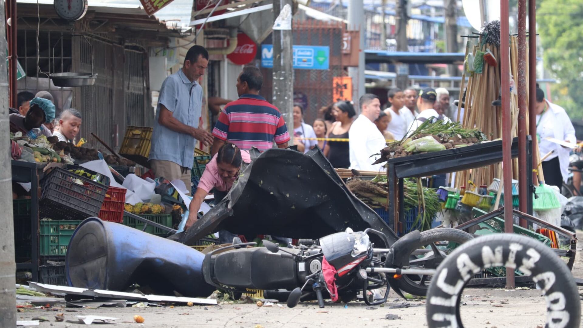 Atentados terroristas conmocionan a la capital del Valle, EN VIVO:  autoridades adelantan fuertes operativos de tránsito - El País