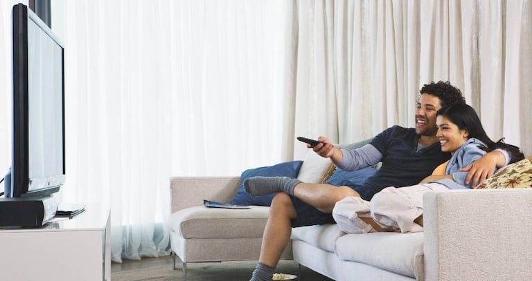 ¿Cómo les va a los canales de televisión sin nuevas producciones?