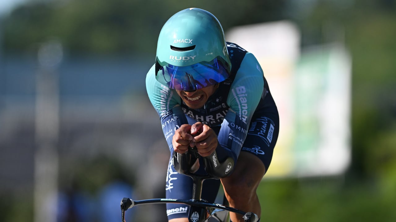 Santiago Buitrago en la crono de la última etapa por el Tour de Suiza 2026.