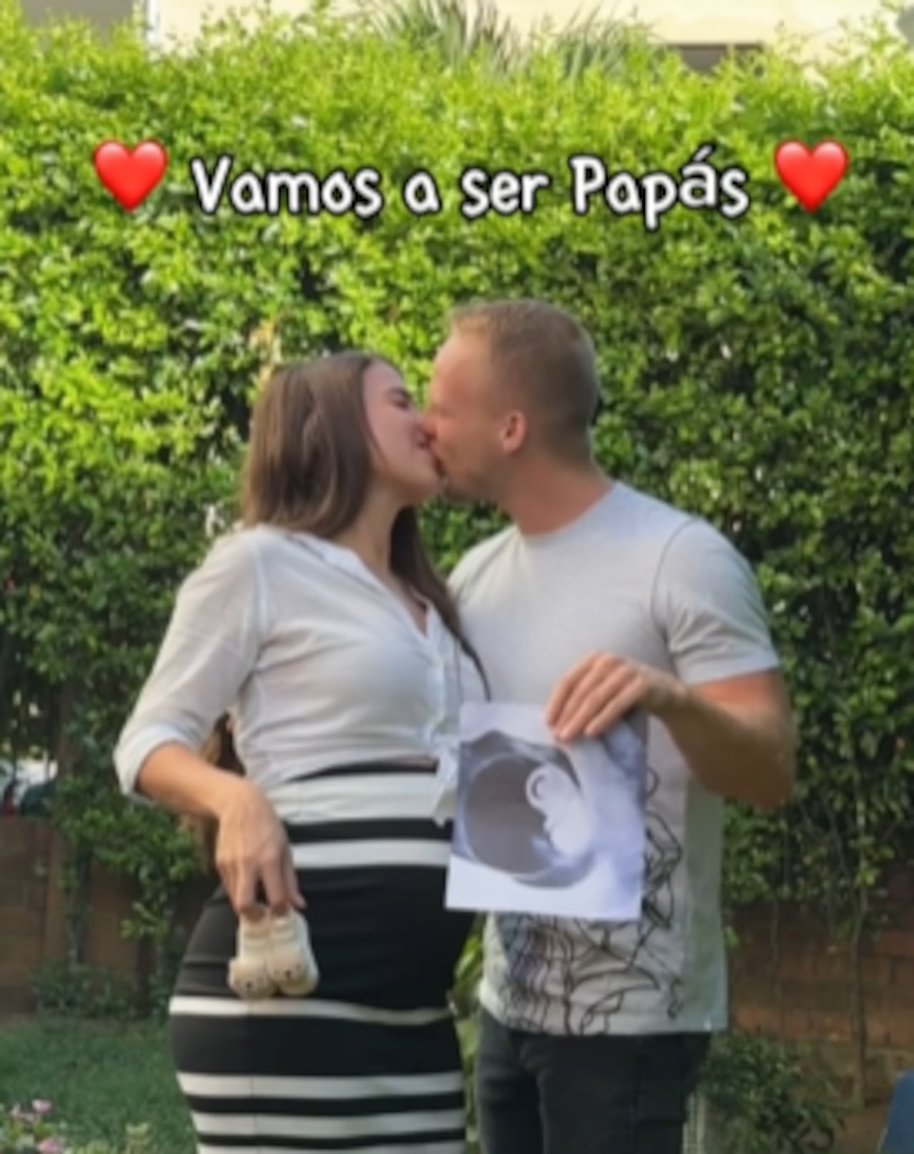 Dominic Wolf anunció que él y su pareja se convertirán en padres por primera vez.