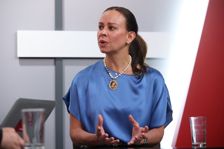 El Debate, María Claudia Tarazona y Jota Pe Hernández