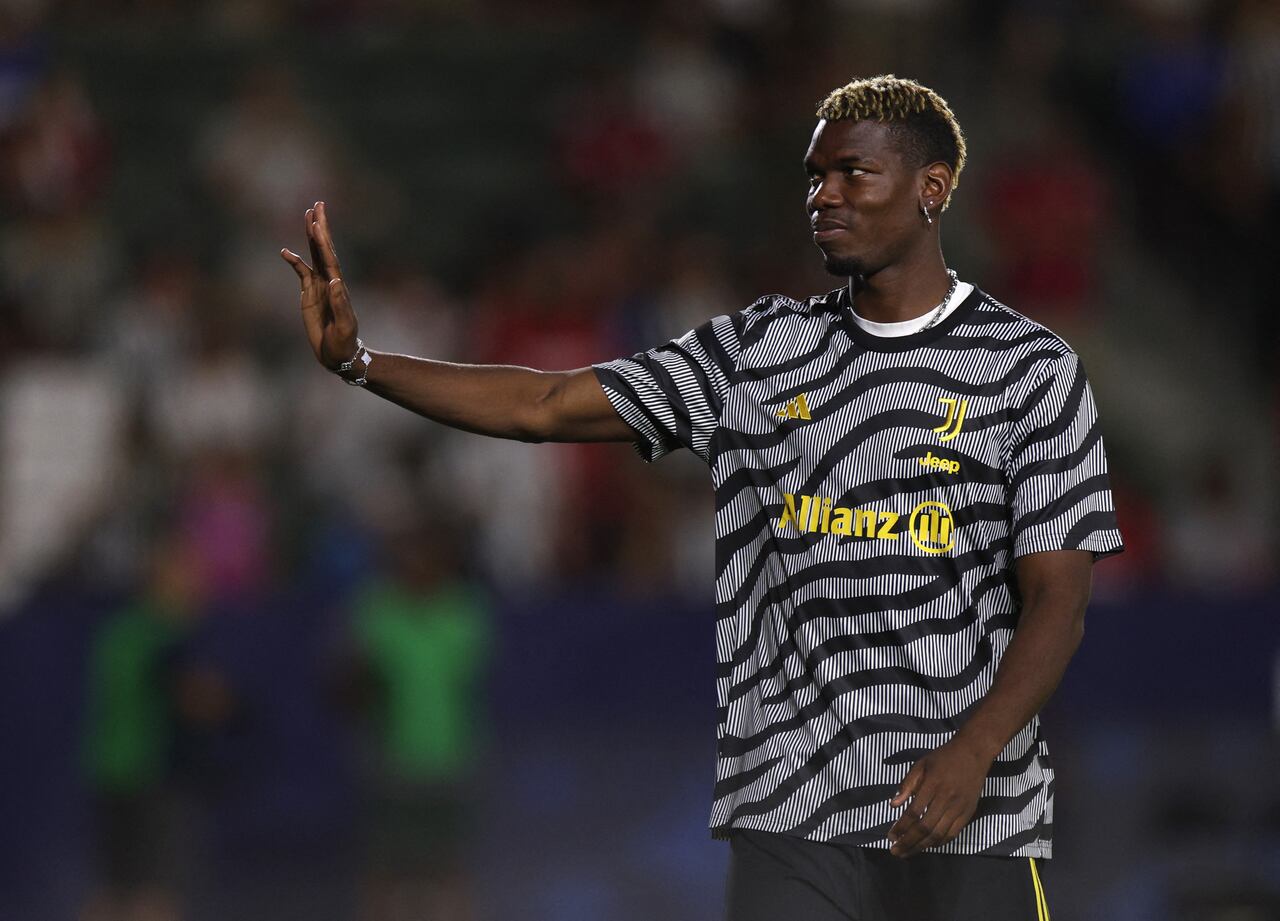 Pogba vistiendo los colores de su último club: la Juventus de Turín.