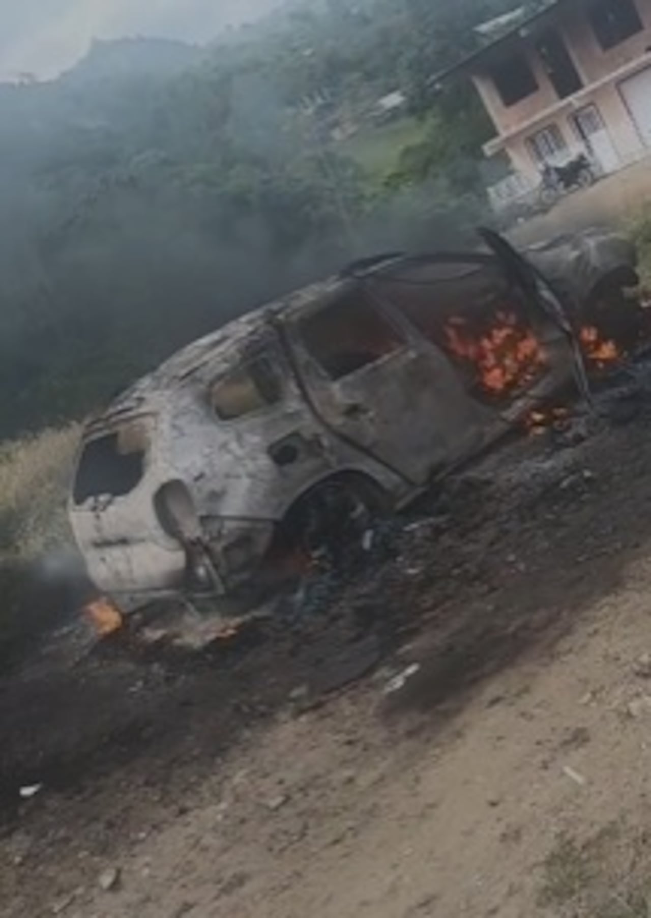 Este acción militar después terminó en fuerte combates entre la fuerza pública y las disidencias de las Farc, informaron los pobladores de este corregimiento de Toribío, Cauca.