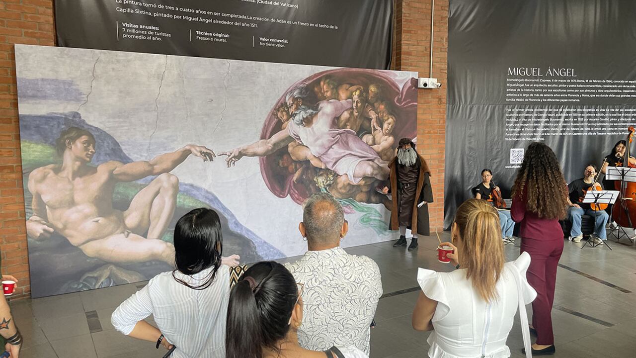 A escala real, así son representadas las obras de arte en el centro comercial Chipichape.