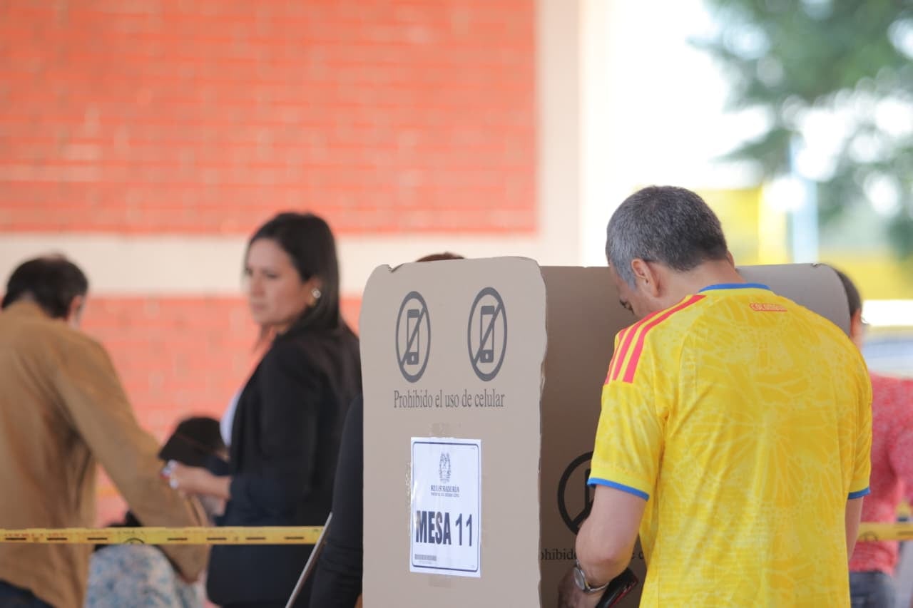 Con 788.229 votos emitidos, el Cauca superó en un 18,3% su participación de 2022 y registró la tasa más alta de los últimos procesos electorales, en una jornada que transcurrió en un ambiente de normalidad y responsabilidad ciudadana.