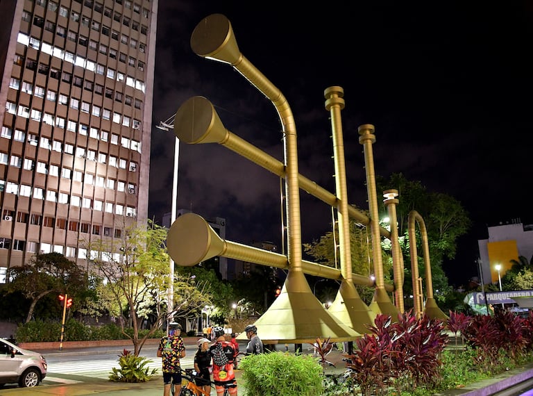 Las trompetas de la Plazoleta de Jairo Varela. Fotos Raúl Palacios / El pais / 12 de Julio del 2023 Cali.
