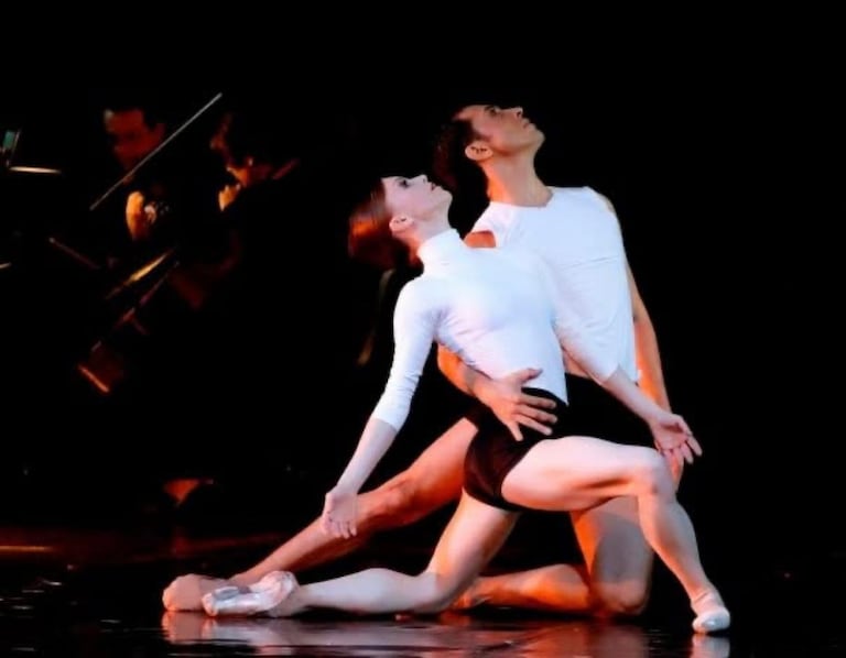 El caleño Juan Carlos Peñuela, maestro de ballet de una prestigiosa compañía En Estados Unidos, regresa a Cali Para compartir su experiencia con nuevas generaciones.